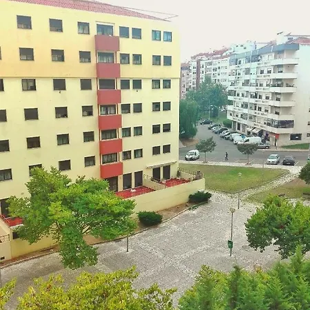 Chapin Quarto Em Apartamento Partilhado *